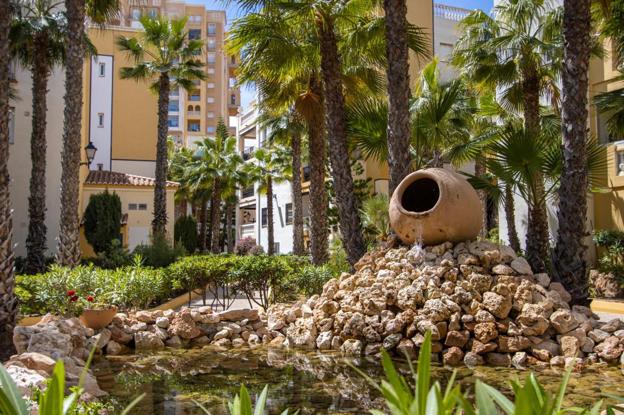 Aldea Del Mar Buganvilla Apartament ตอร์เรเวียคา ภายนอก รูปภาพ